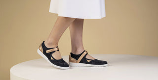 Why Removable Footbeds Matter in Comfort Footwear
