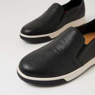 ALIZAH XF - NAVY LEATHER SLIP-ON FLATS