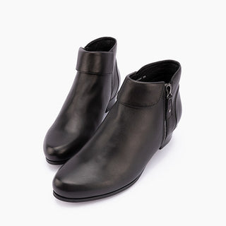 XANTHIPPE - BLACK LEATHER ANKLE BOOTS