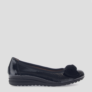 G72.621 - BLACK PATENT LEATHER FLATS