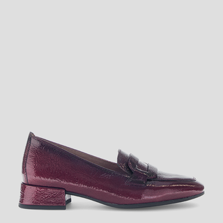 G75.261 - BORDO PATENT LEATHER LOAFER FLATS