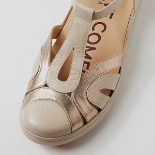 DEMNA XF - ALMOND-CHAMPAGNE LEATHER FLATS / SANDALS