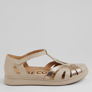 DEMNA XF - ALMOND-CHAMPAGNE LEATHER FLATS / SANDALS