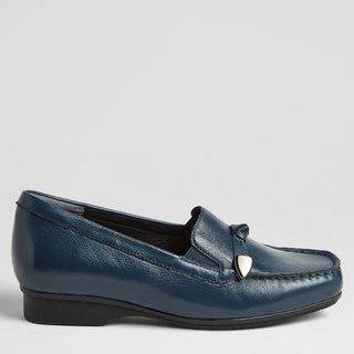 FREMCH XF - NAVY LEATHER LOAFER FLATS