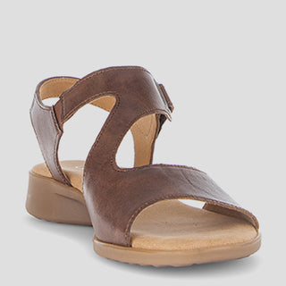 G82.803 - PEANUT LEATHER SANDALS