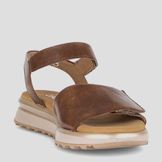 G82.840 - CAMEL LEATHER SANDALS