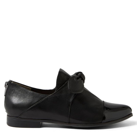 OFUS XF - BLACK PATENT- LEATHER