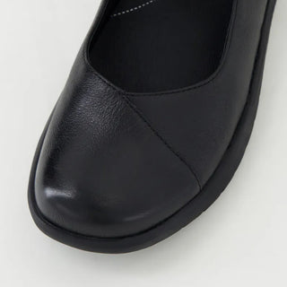 SAJA W - BLACK LEATHER FLATS