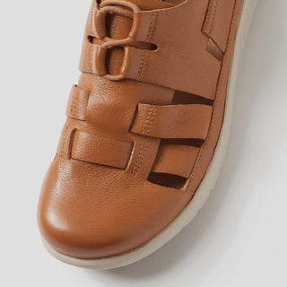 SAVVY XF - TAN LEATHER FLATS