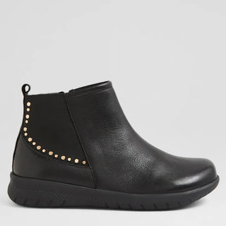 SUJI XF - BLACK LEATHER ANKLE BOOTS