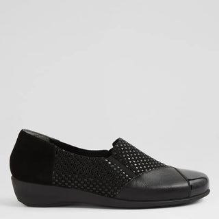 SWISSH XF - BLACK MIX LEATHER FLATS