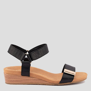 UTICA - BLACK LEATHER WEDGE HEEL SANDALS