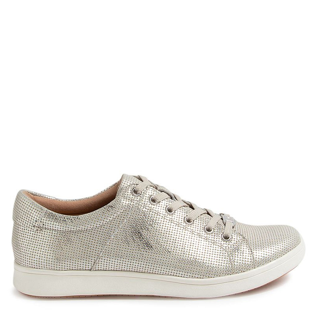 DELILAH XF - SILVER CUT LEATHER
